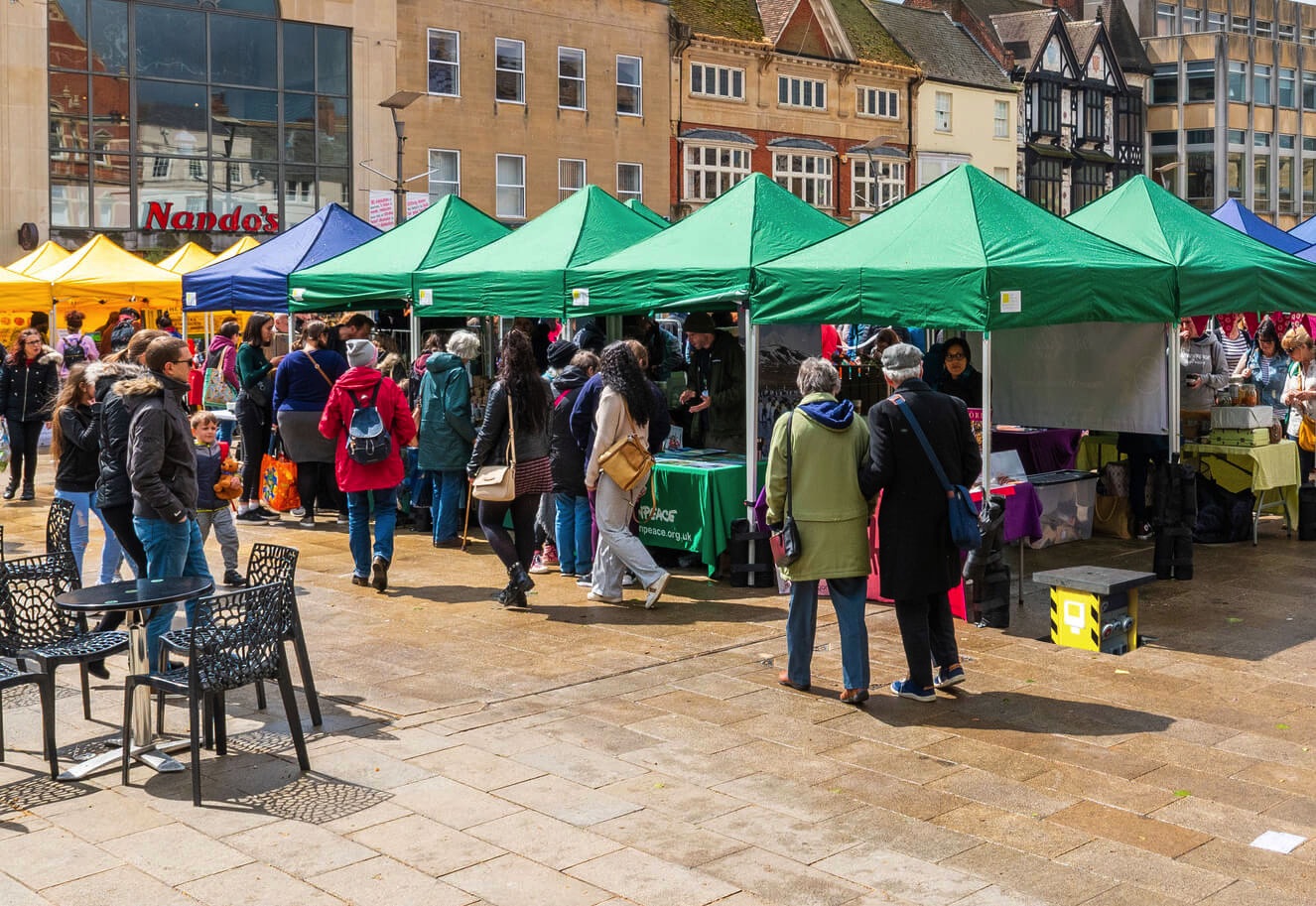 Pop up unit in market setting